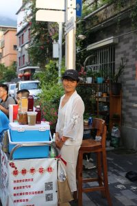 china-services-activity-slows-again-in-sign-of-fra-1764941385-200x300 China's Economy: A Stunning Slowdown in Services